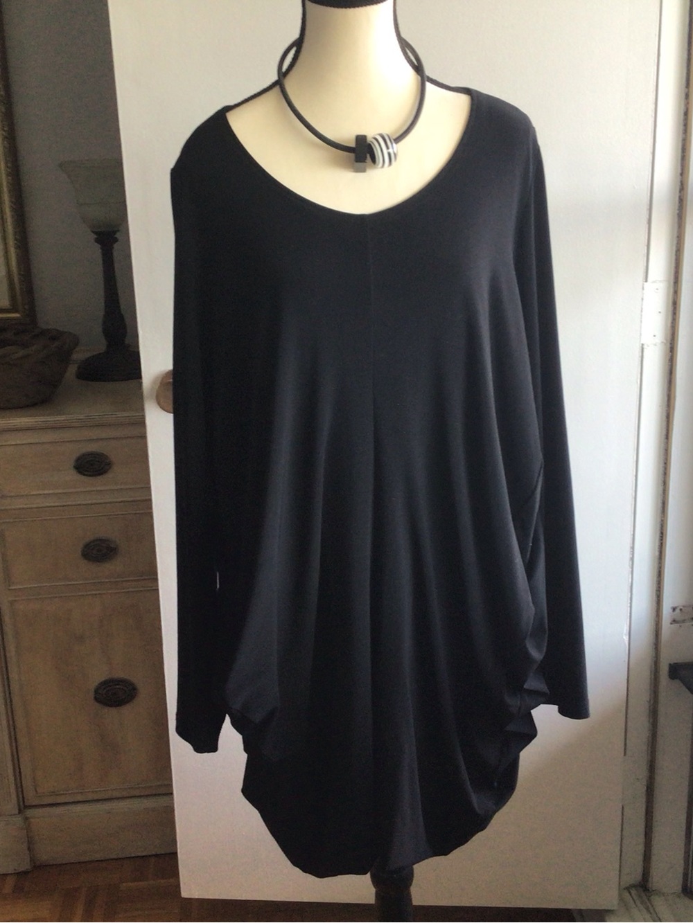 Sympli Black Long Sleeve Tunic